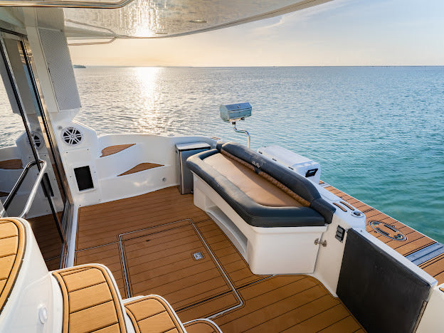 SEARAY 44´ - Sedan Flybridge - VALENTINA (15 pax)