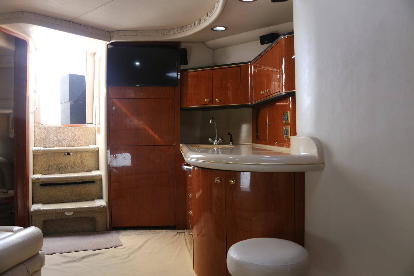 SEA RAY SUNDANCER 48´ - ANSHEGUI (15 pax)