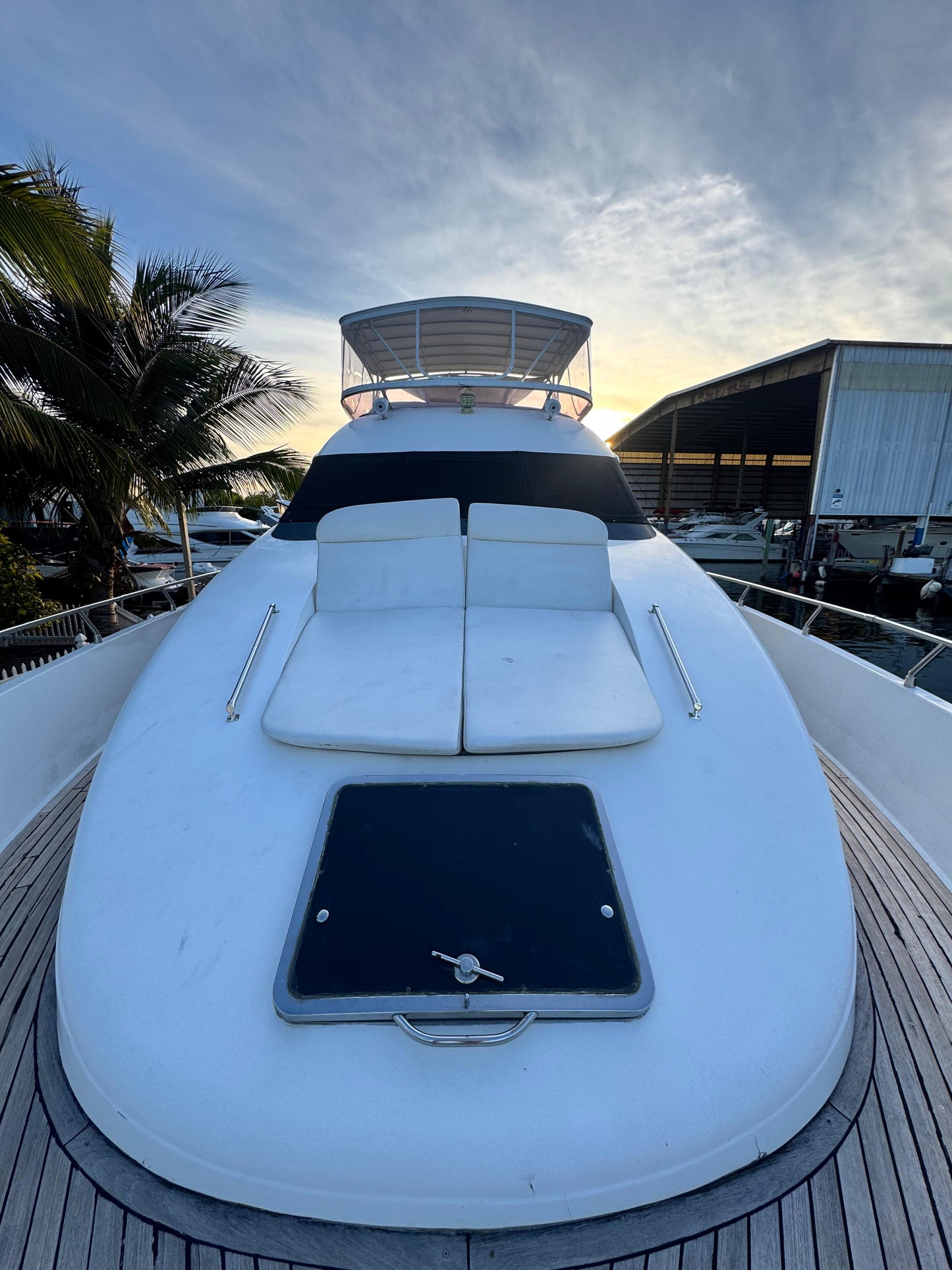 Azimut 70 - OLYMPUS (13 pax)