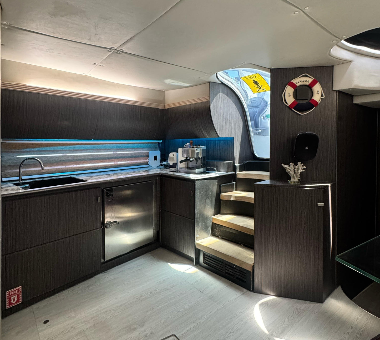 AZIMUT ATLANTIS 55 - PRETTY YOLY (13 pax)