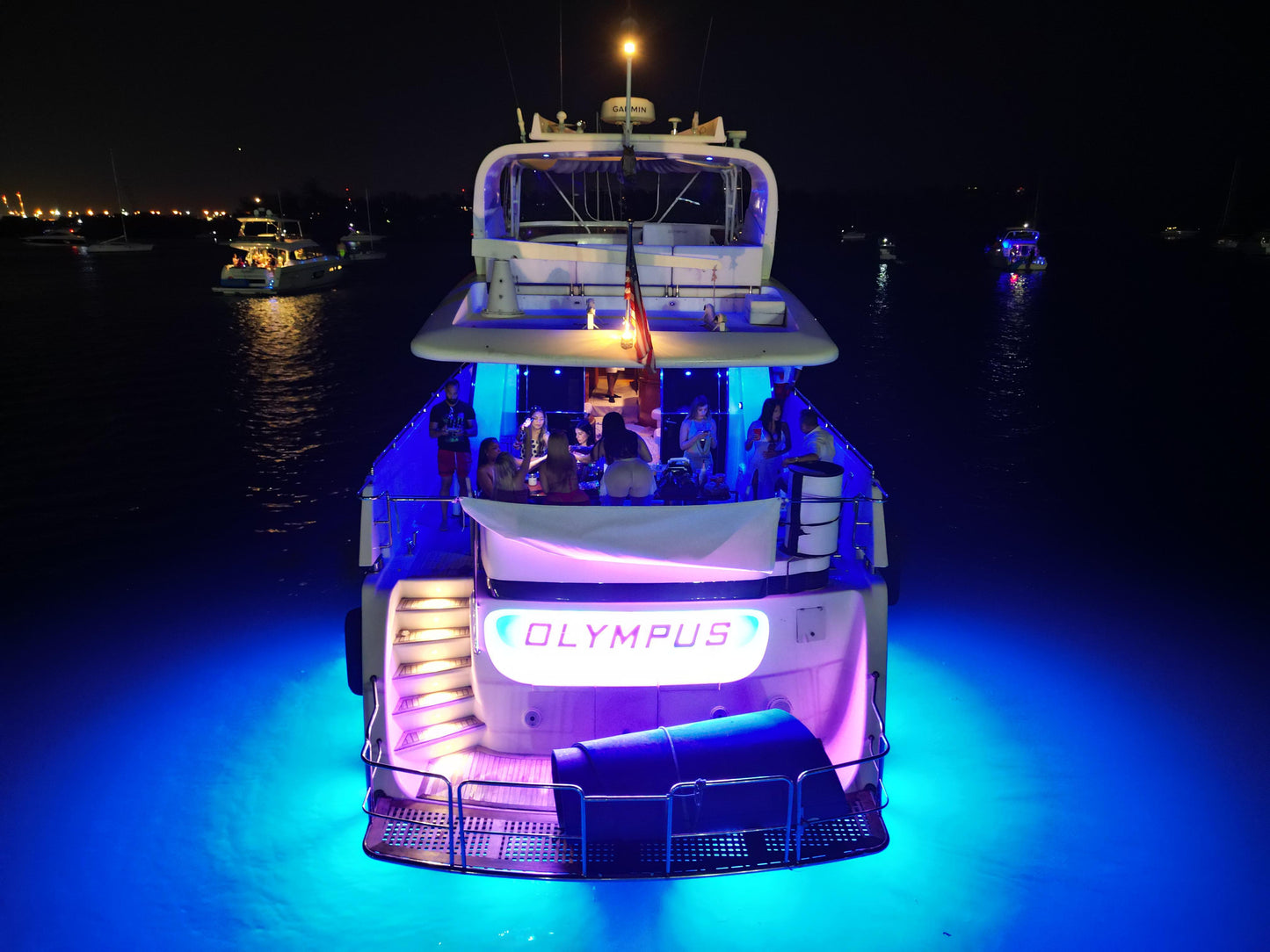 Azimut 70 - OLYMPUS (13 pax)