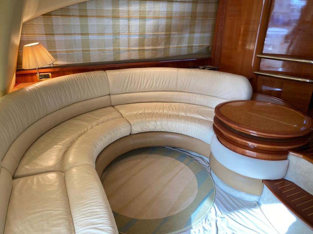 AZIMUT SEDAN FLYBRIDGE 55´ - ANCORAL