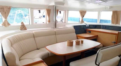 CATAMARAN 44´ - Happy Hours (20 pax)