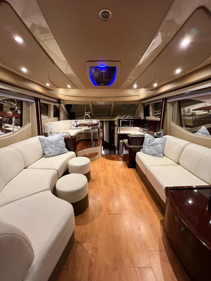 Sea Ray Sedan Bridge 50' AMAR - 15-20 pax