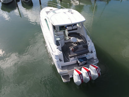 MARIA ISABEL 43 – (10-12 pax)