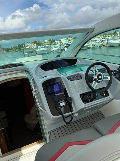 MARIA ISABEL 43 – (10-12 pax)